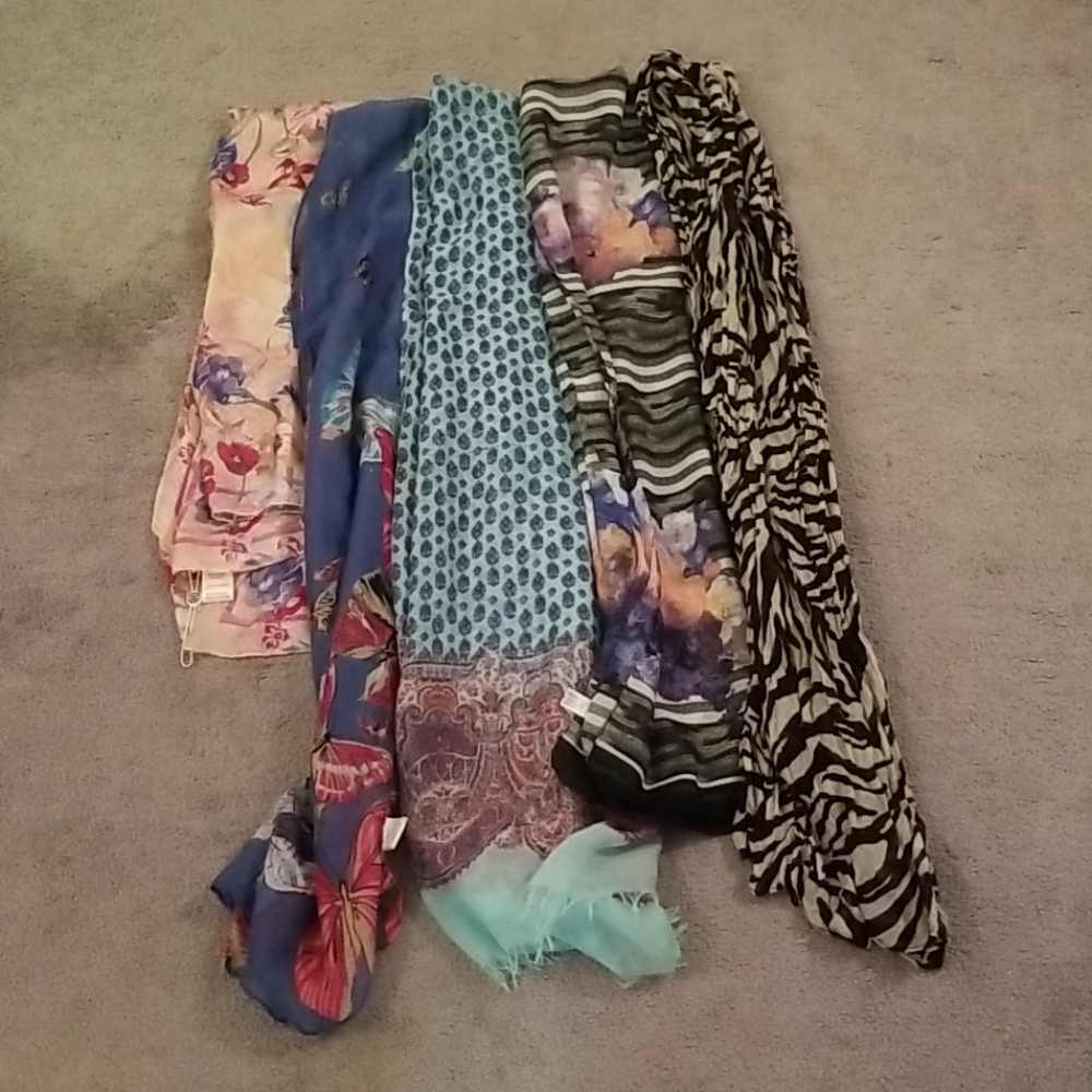Scarve assortment